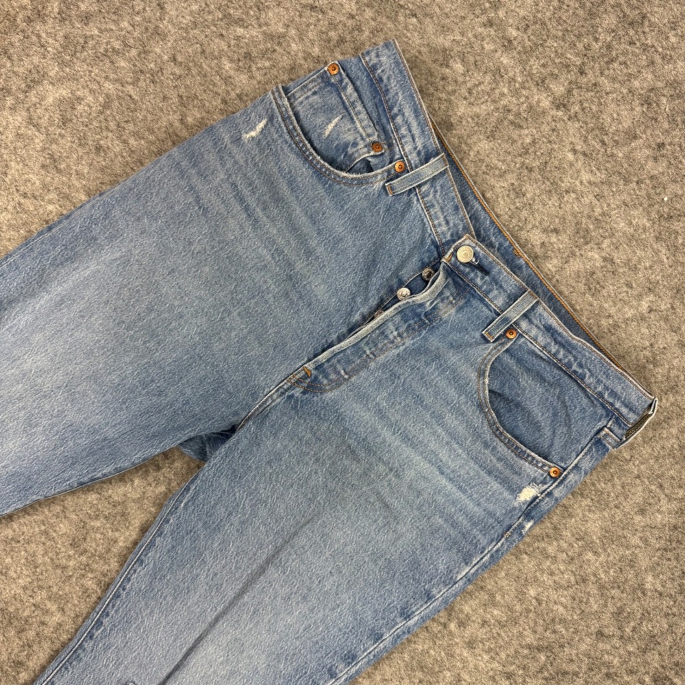 Levi Strauss Co 501 Original Fit Mens Jeans Light Wash Button Fly Ripped W32 L32